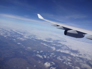 auでiPhoneを使ってる場合、海外パケット料金が高額請求されないようにするための設定